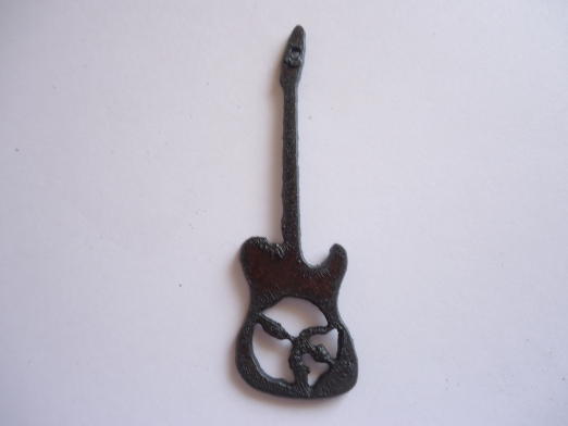 (image for) Guitar with peace sign #GG002